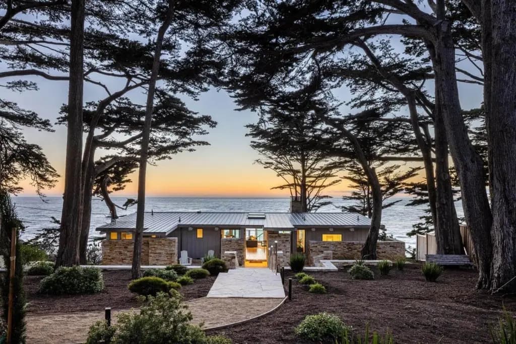 The Essence of Tranquility: A Retreat to the Monterey Peninsula